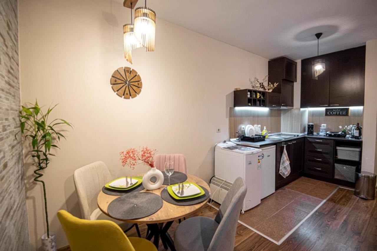 Апартамент Stankovic Royal Towers 326 *
